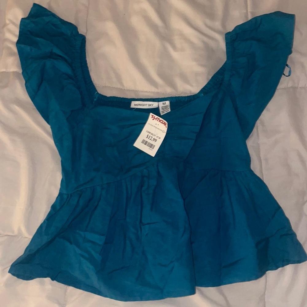 Midnight sky ruffle turquoise top